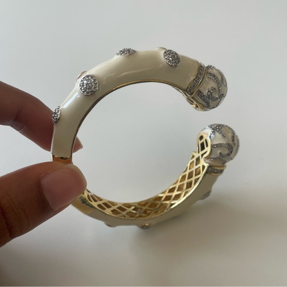 White Diamond Bangle - Picture 3 of 3